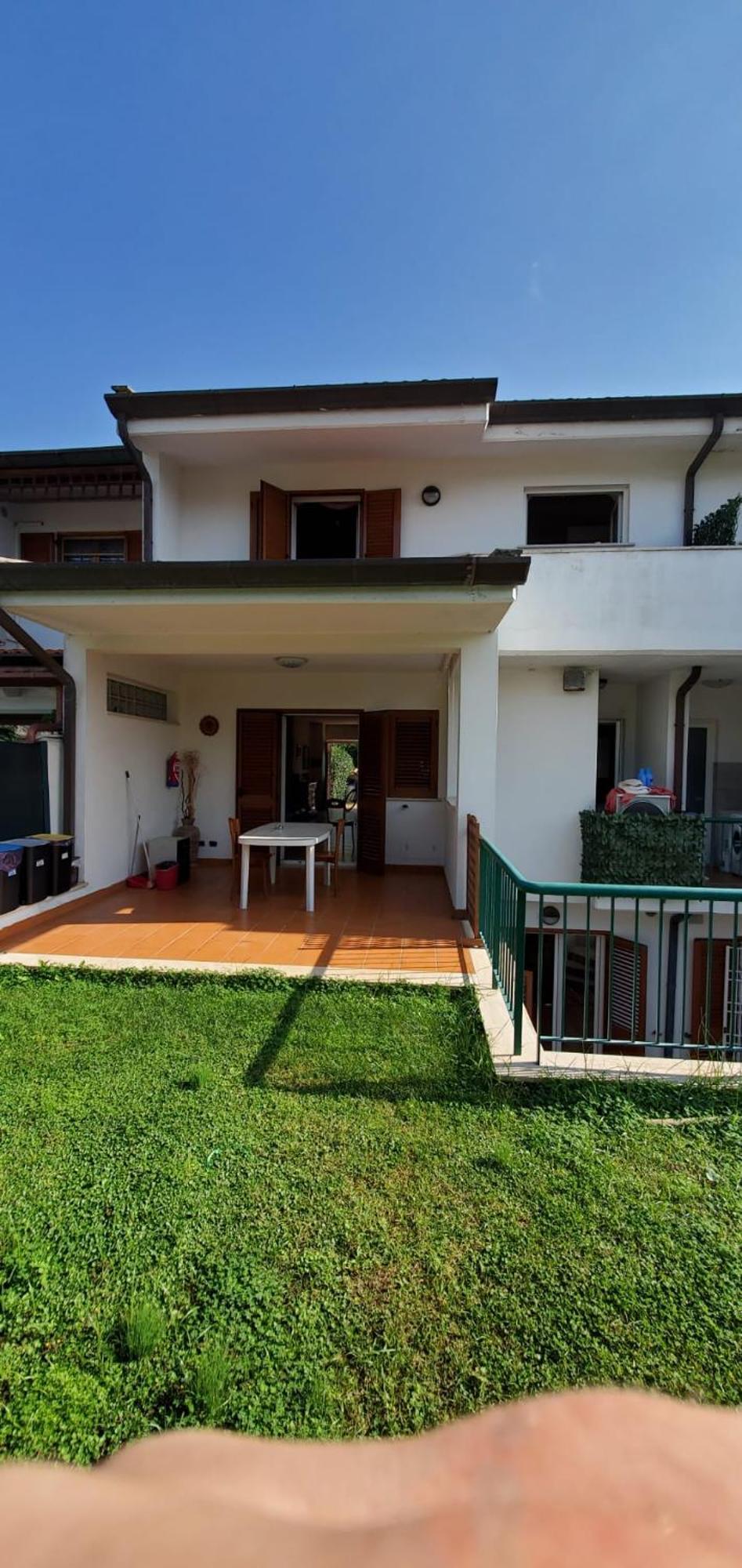 Villa La Casa Di Ale Latina Exterior foto